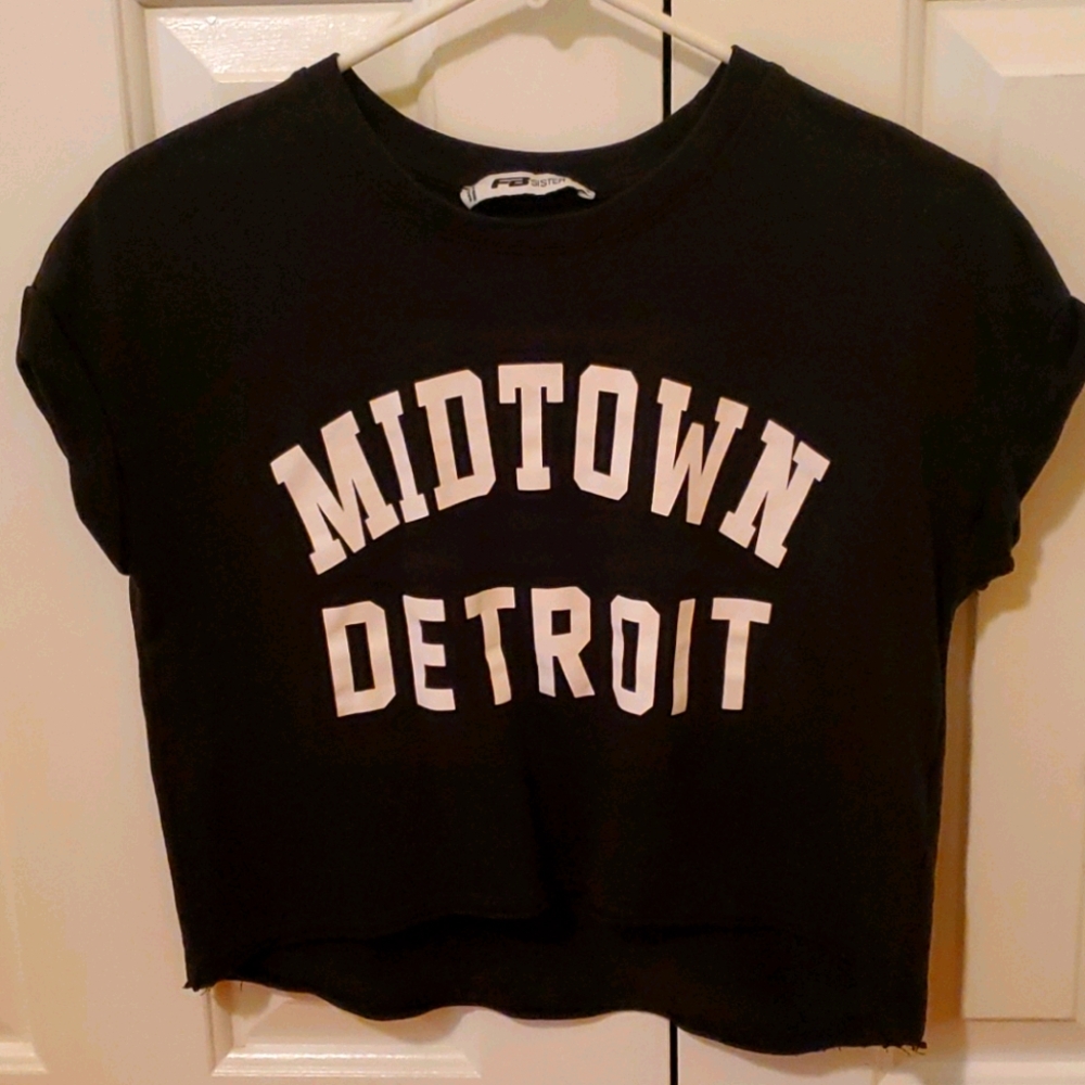 Crop top tshirt